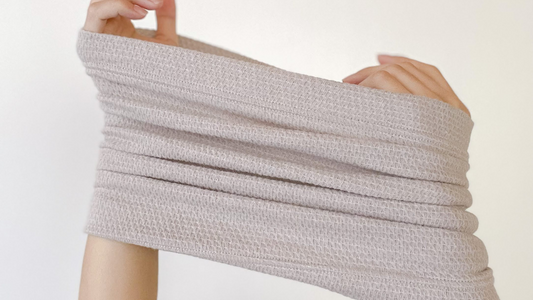 腹巻きで冷え対策。心地よく整える「温もり習慣」